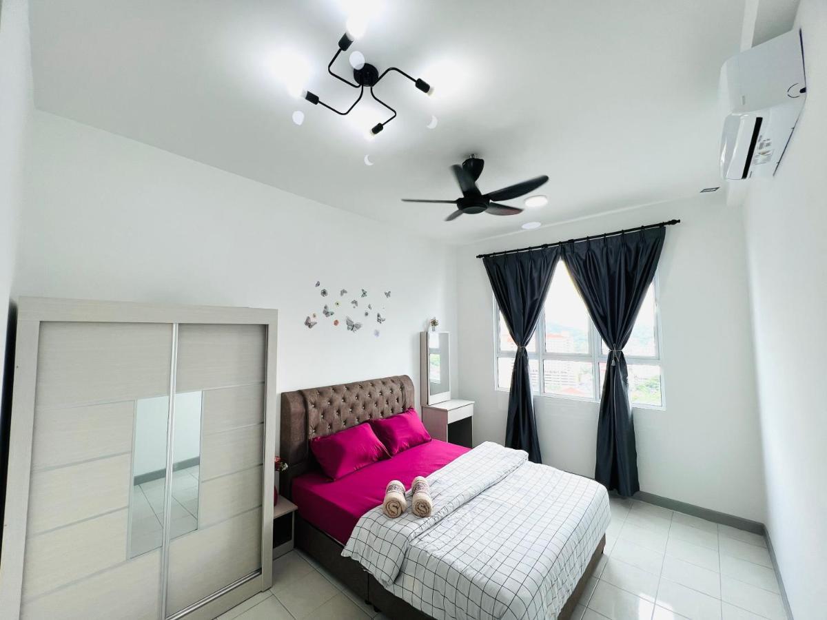 Ureshii Homestay Ladang Tanjung Kuala Terengganu With Pool Екстер'єр фото